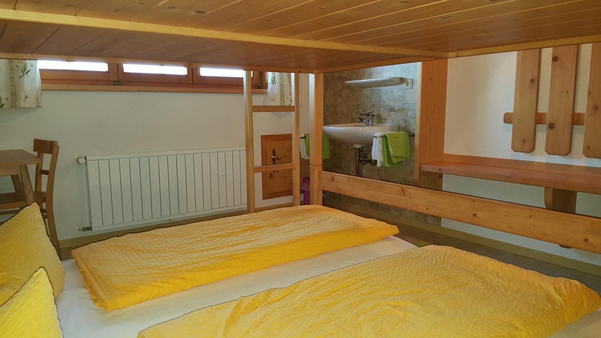 Alpengasthof Brueggele Alberschwende Room photo