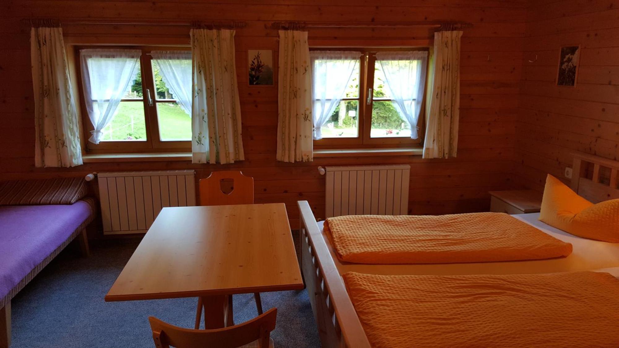 Alpengasthof Brueggele Alberschwende Room photo
